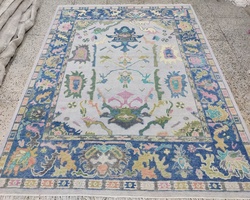 Handknotted rug from the ABK Rugs India collection